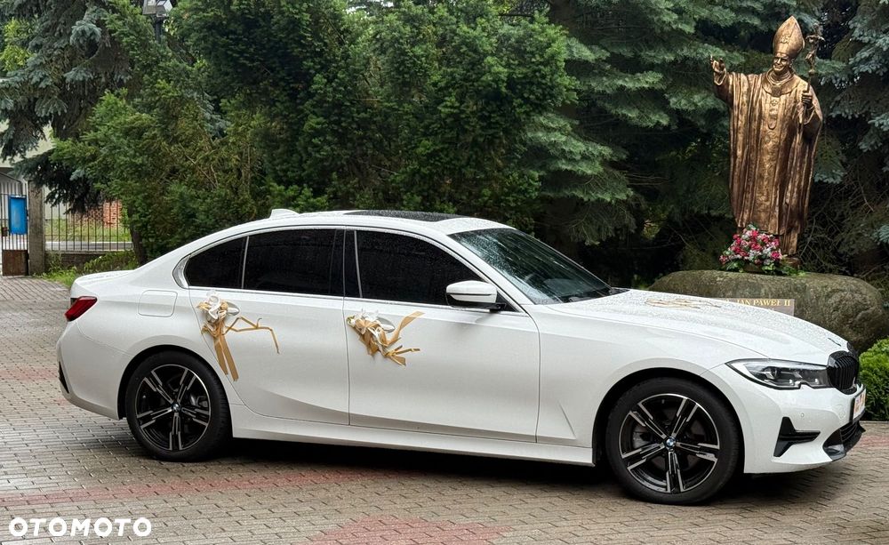BMW Seria 3 330i Sport Line sport - 21