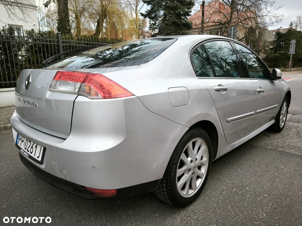 Renault Laguna - 4