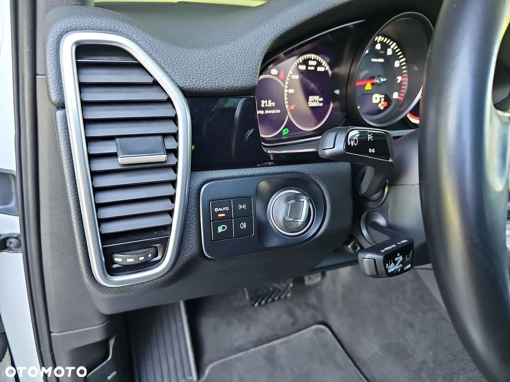 Porsche Cayenne Tiptronic S - 33