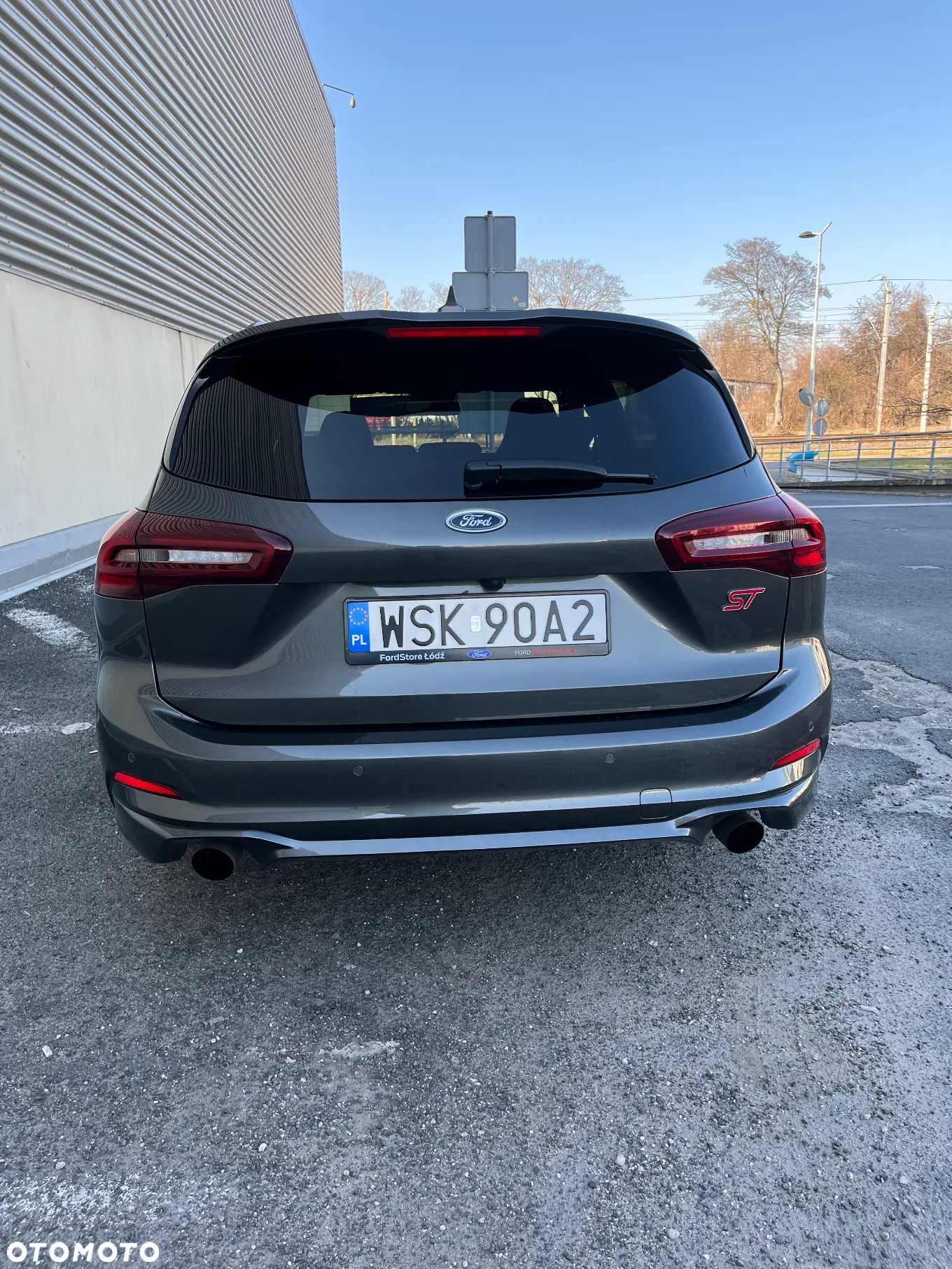Ford Focus 2.3 EcoBoost ST - 8