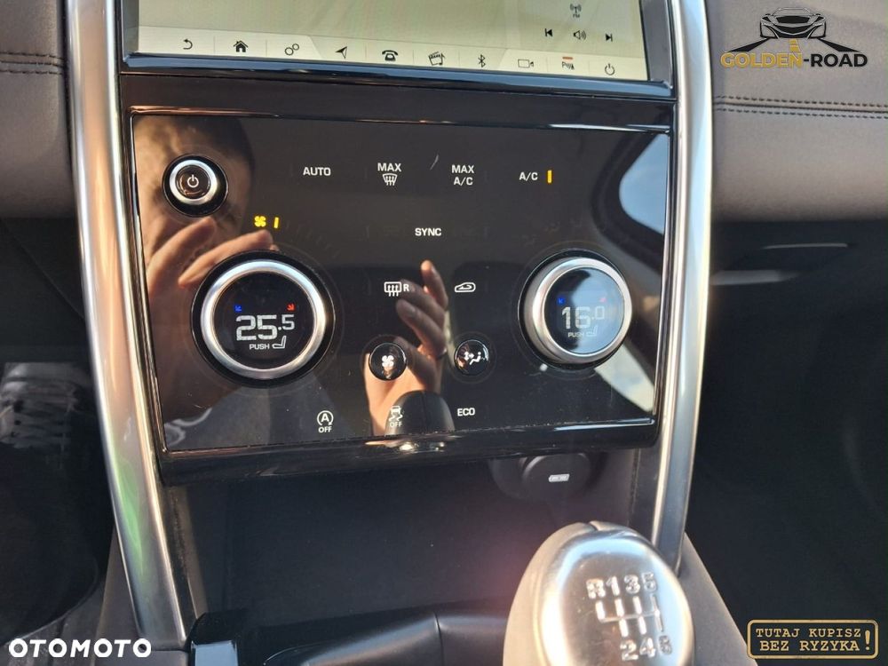 Land Rover Discovery Sport - 16