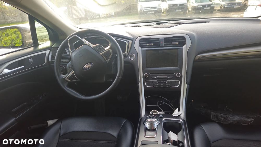 Ford Fusion 2.0 EcoBoost Titanium - 3