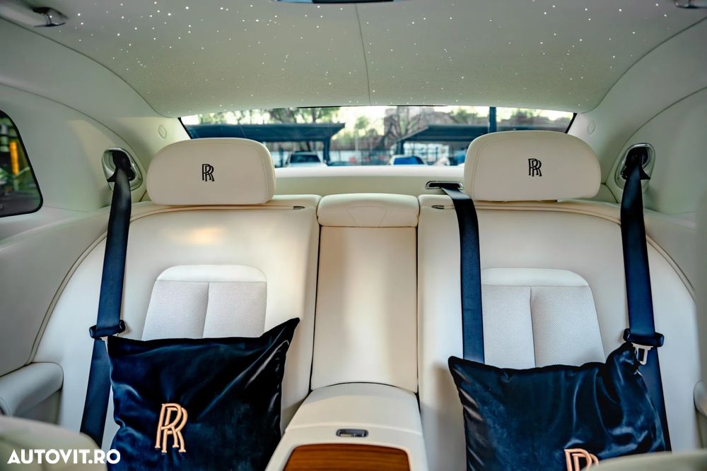 Rolls-Royce Ghost - 16