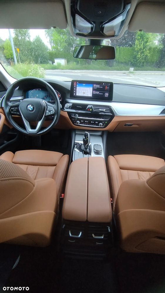 BMW Seria 5 520i mHEV Business Edition - 18
