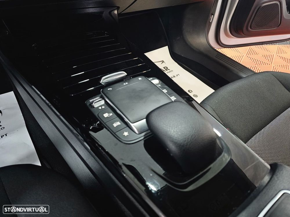 Mercedes-Benz A 180 Limousine - 19