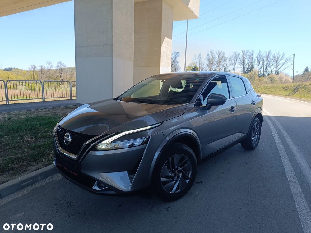 Nissan Qashqai - 1