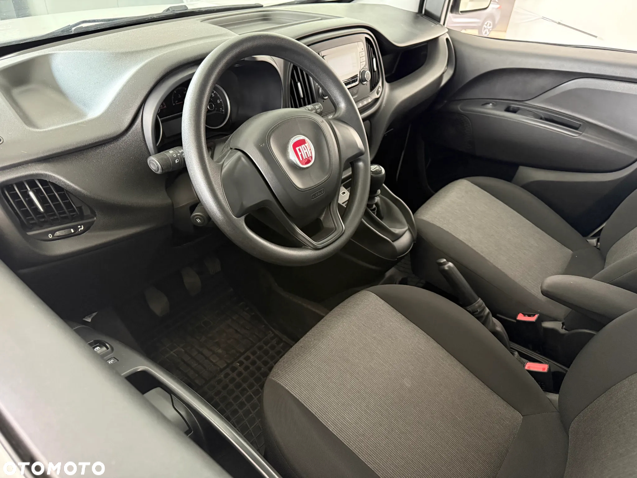 Fiat DOBLO - 6