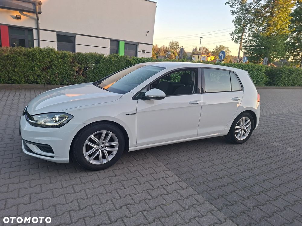 Volkswagen Golf 1.5 TSI BMT Trendline - 12