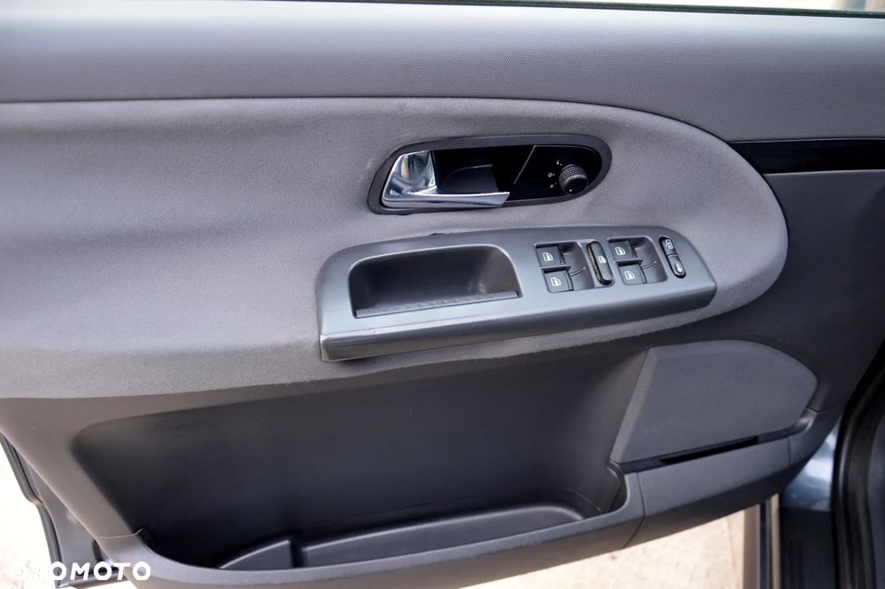 Volkswagen Sharan 1.9 TDI Family - 12