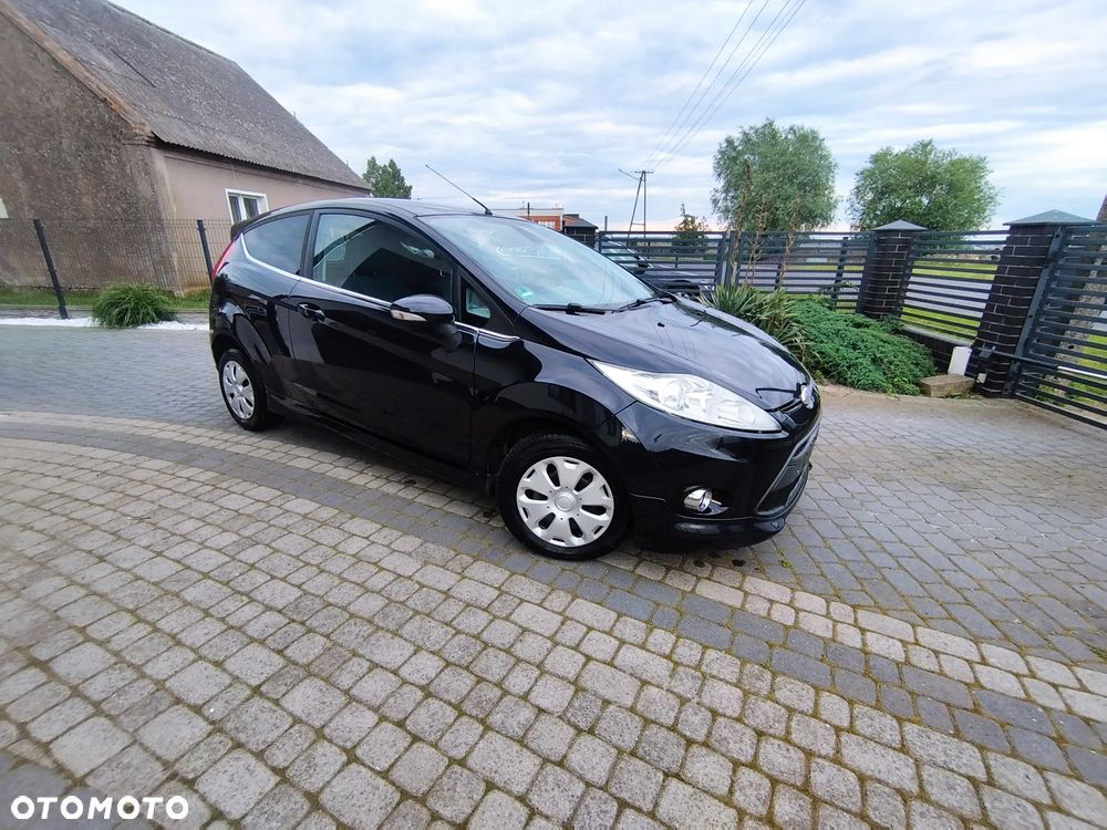Ford Fiesta 1.25 Titanium - 23