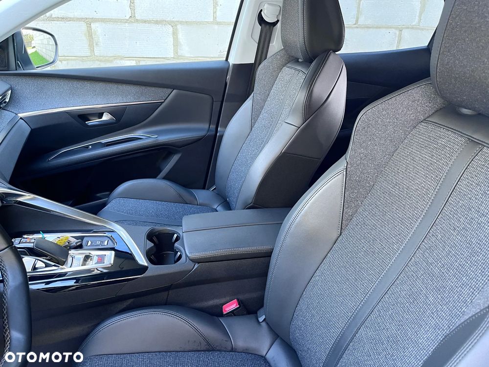 Peugeot 3008 225 e-EAT8 Allure Pack - 12