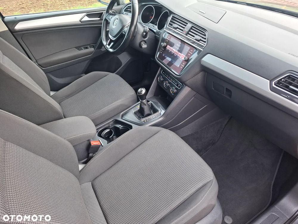 Volkswagen Tiguan 1.4 TSI BlueMotion Technology Trend & Fun - 25