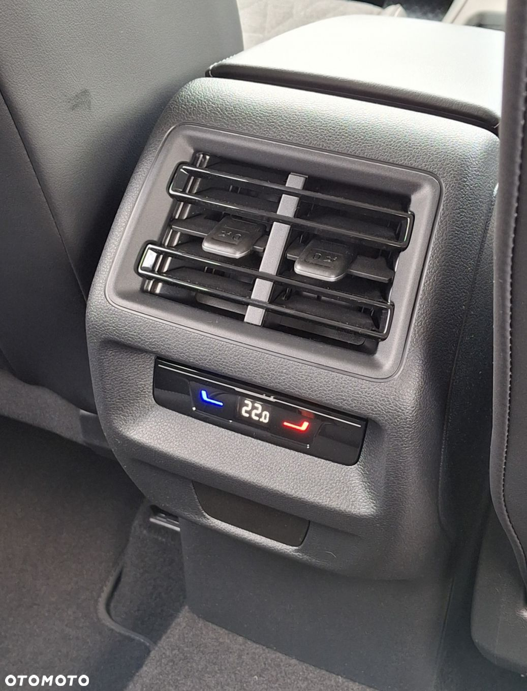 Volkswagen Tiguan 1.5 TSI EVO Life DSG - 24