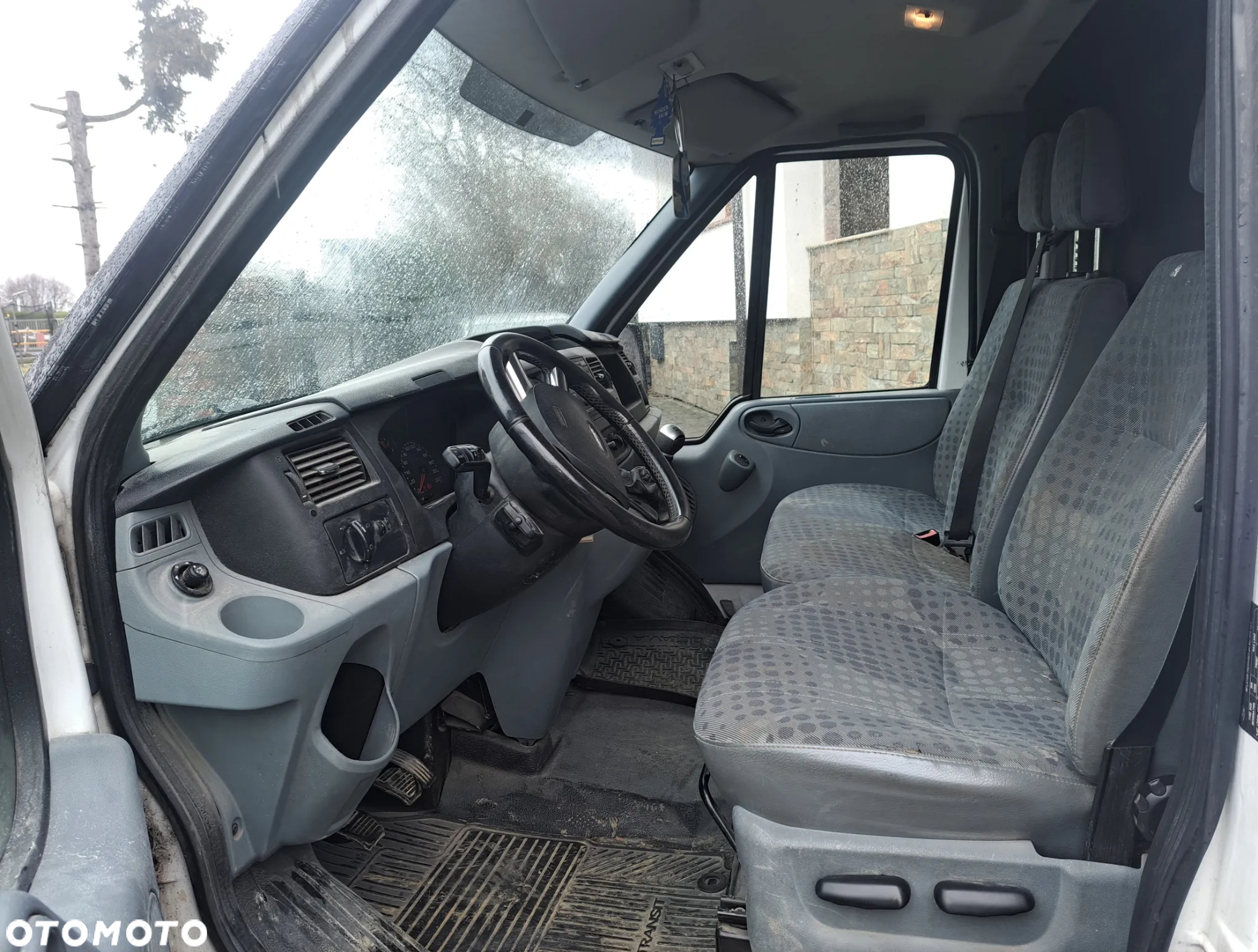 Ford Transit - 13