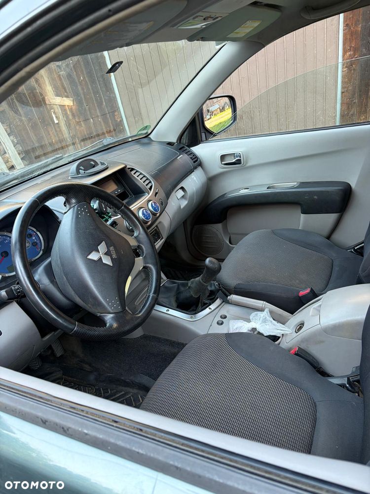 Mitsubishi L200 2.5 DID CC Intense - 6