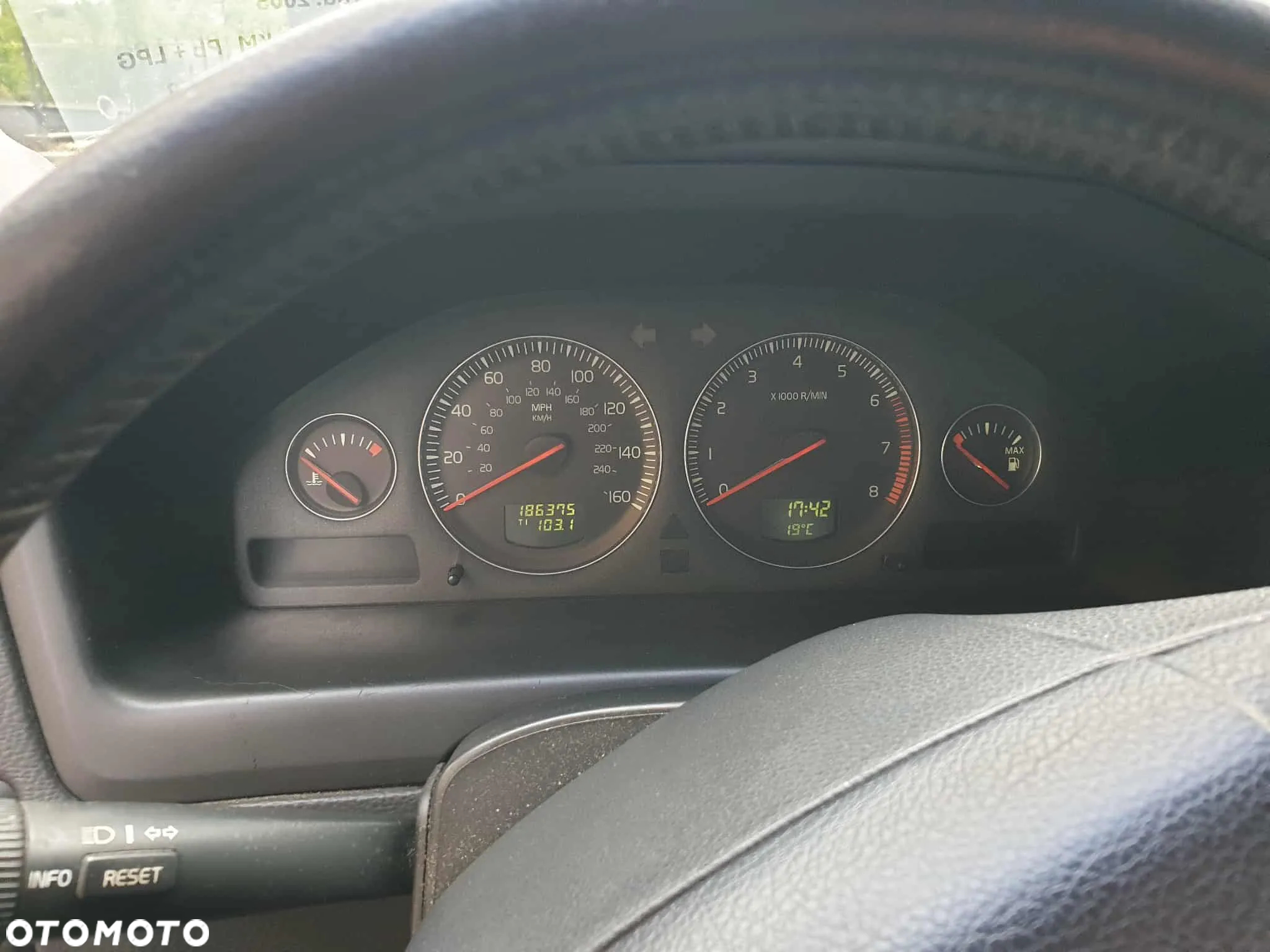 Volvo V70 2.4 Edition Comfort - 3