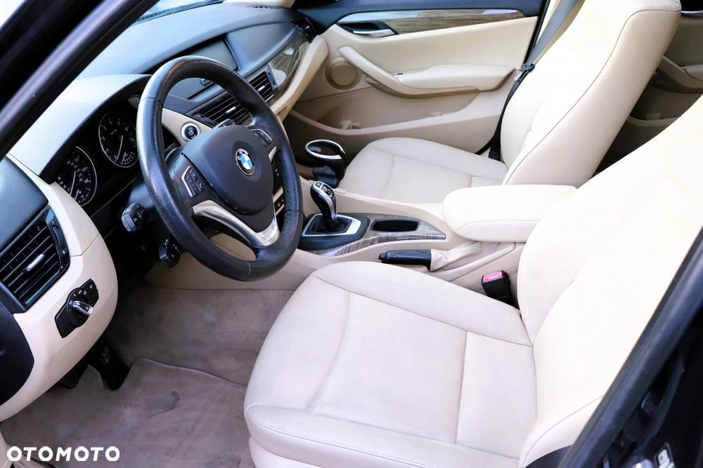 BMW X1 xDrive28i - 13