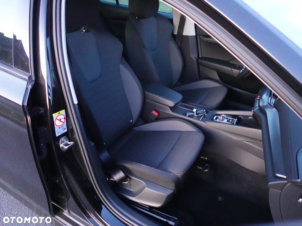 Skoda Octavia 2.0 TDI DSG Ambition - 3