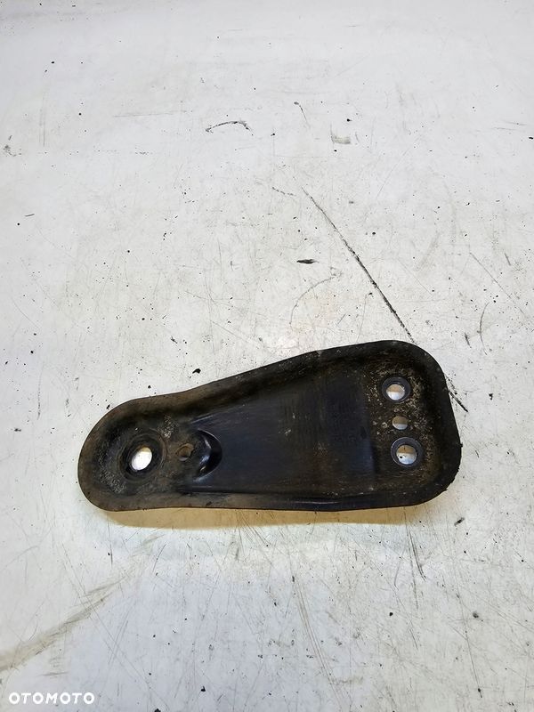 WSPORNIK MOCOWANIE SANEK AUDI A1 8X VW 6R0199518 - 1
