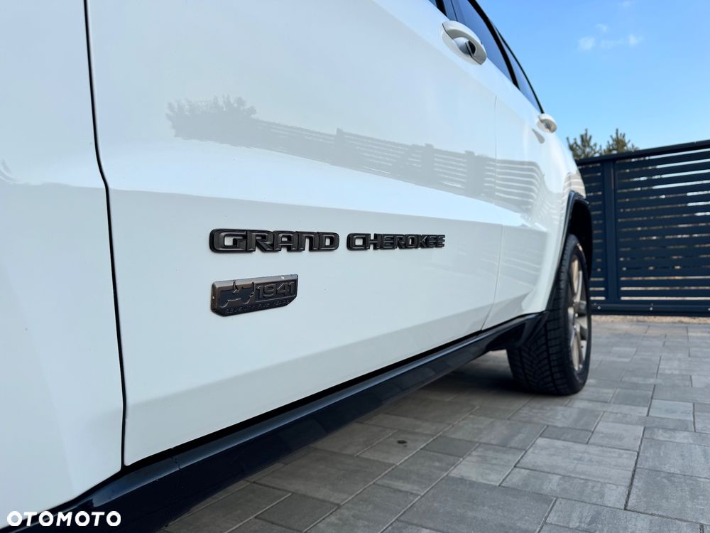 Jeep Grand Cherokee 3.0 CRD 75th Anniver - 30