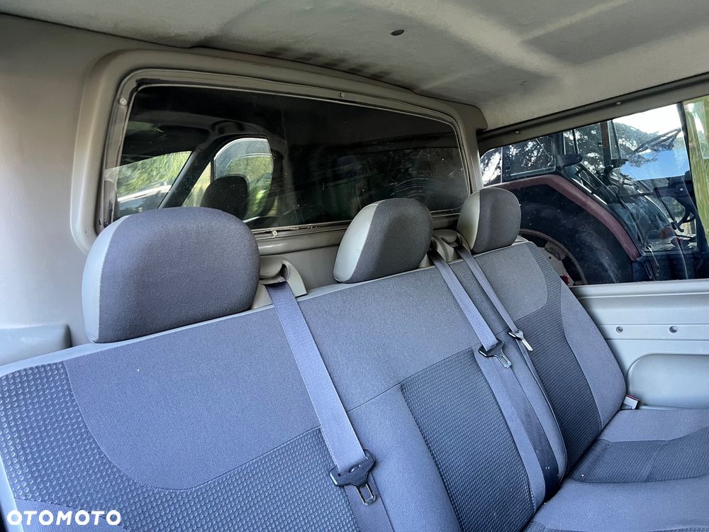 Opel Vivaro - 35