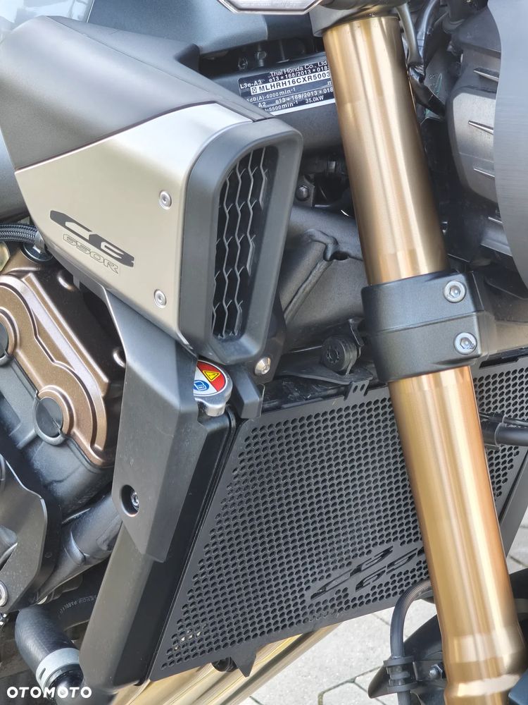 Honda CB - 7