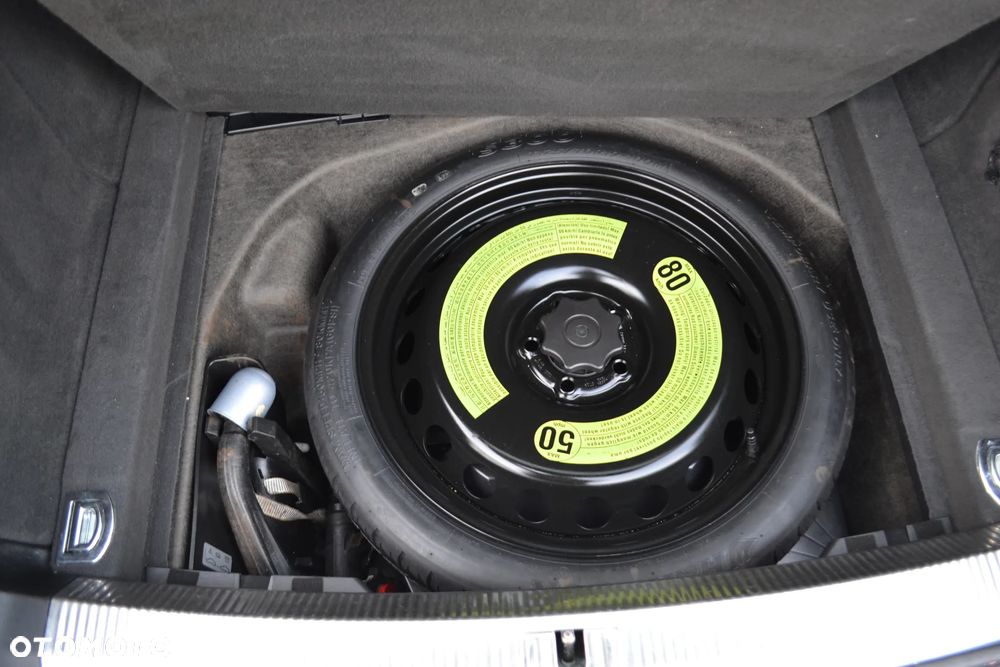 Audi A4 Avant 2.0 TDI DPF quattro - 17