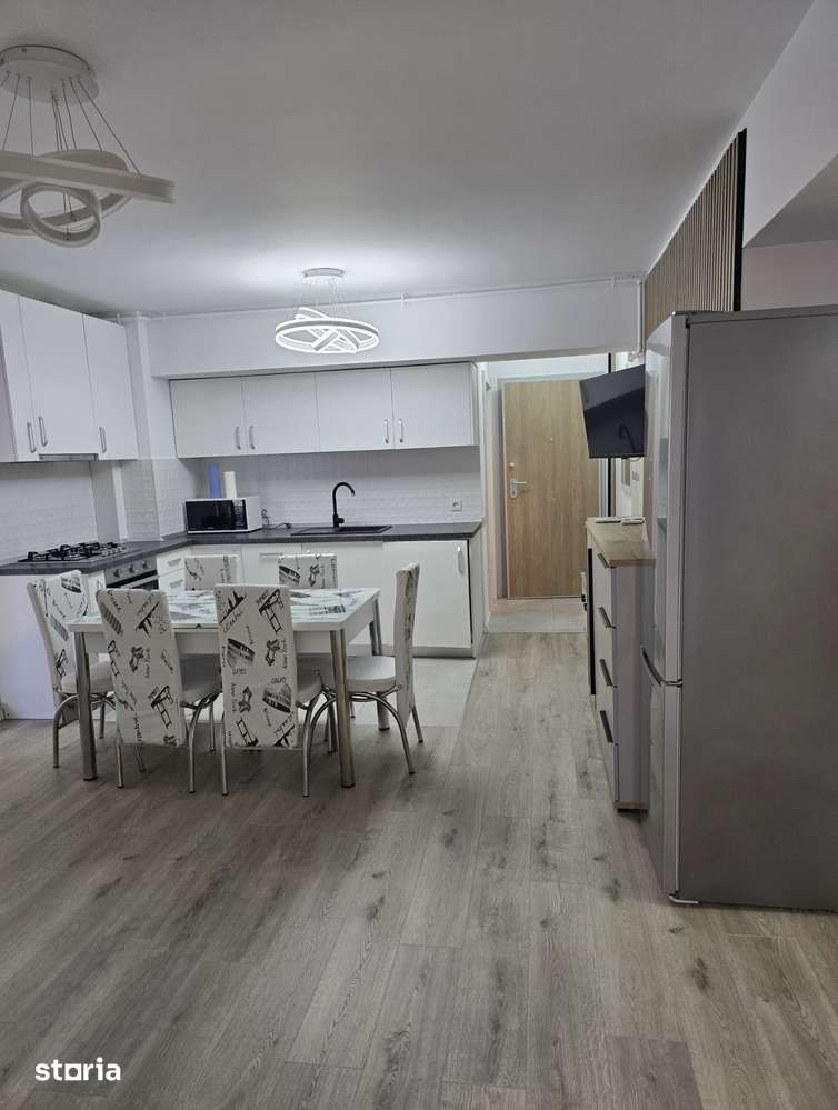 AP. 2 CAMERE- AVRIG PARK, PARCARE SUBTERANA, CENTRALA PROPRIE, MODERN — fotografia 3