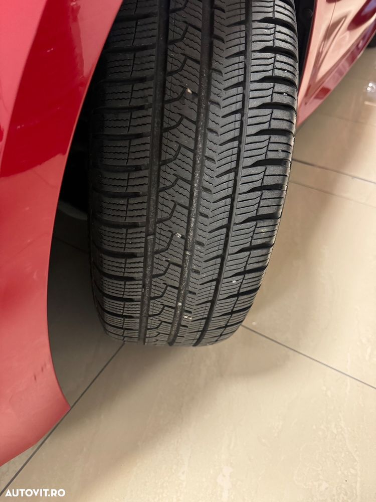 Toyota Corolla 1.8 Hybrid Team Deutschland - 29