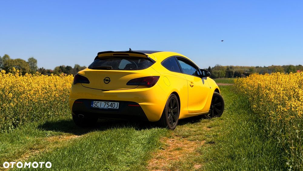 Opel Astra 1.6 T 111 - 18
