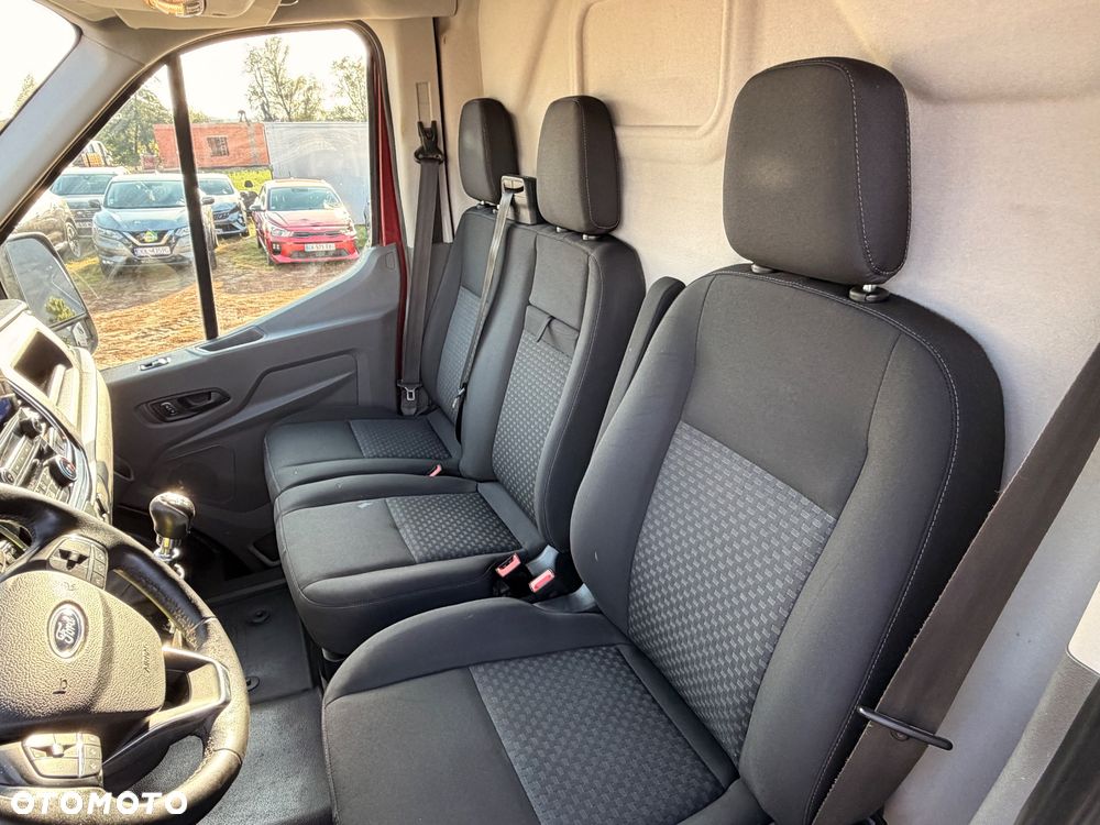 Ford Transit Limited - 16
