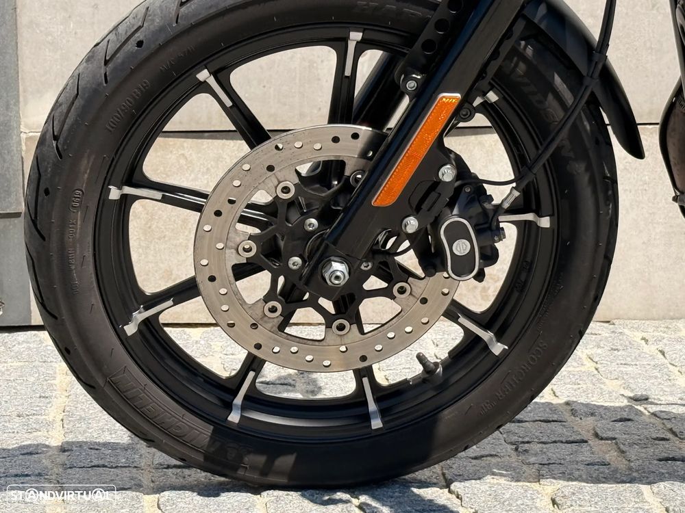 Harley-Davidson XL XL 883N IRON - 20