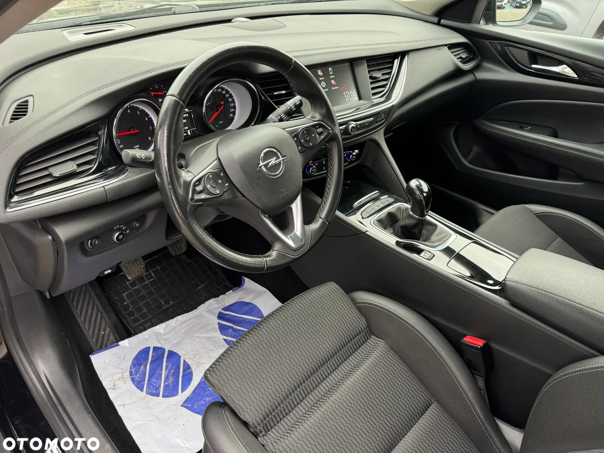 Opel Insignia 1.5 T Enjoy S&S Eco - 12