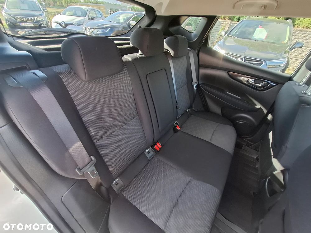 Nissan Qashqai 1.2 DIG-T Visia - 18