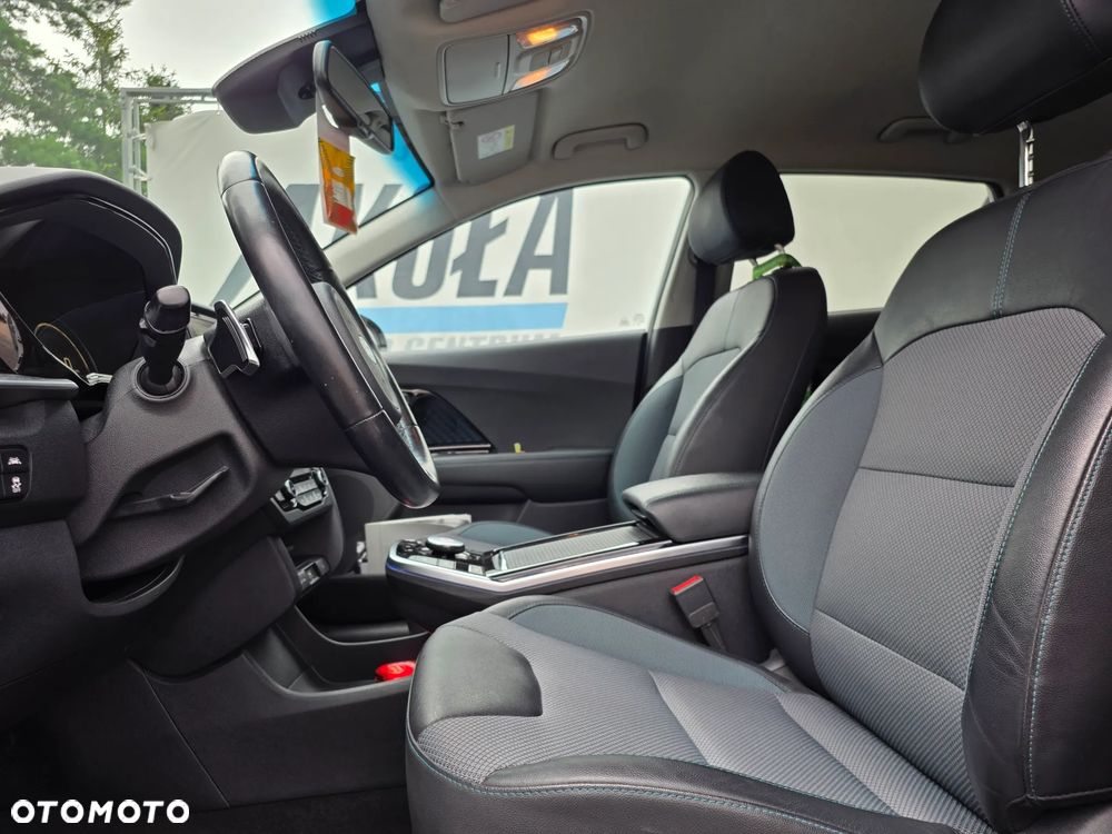 Kia Niro 64kWh L - 17
