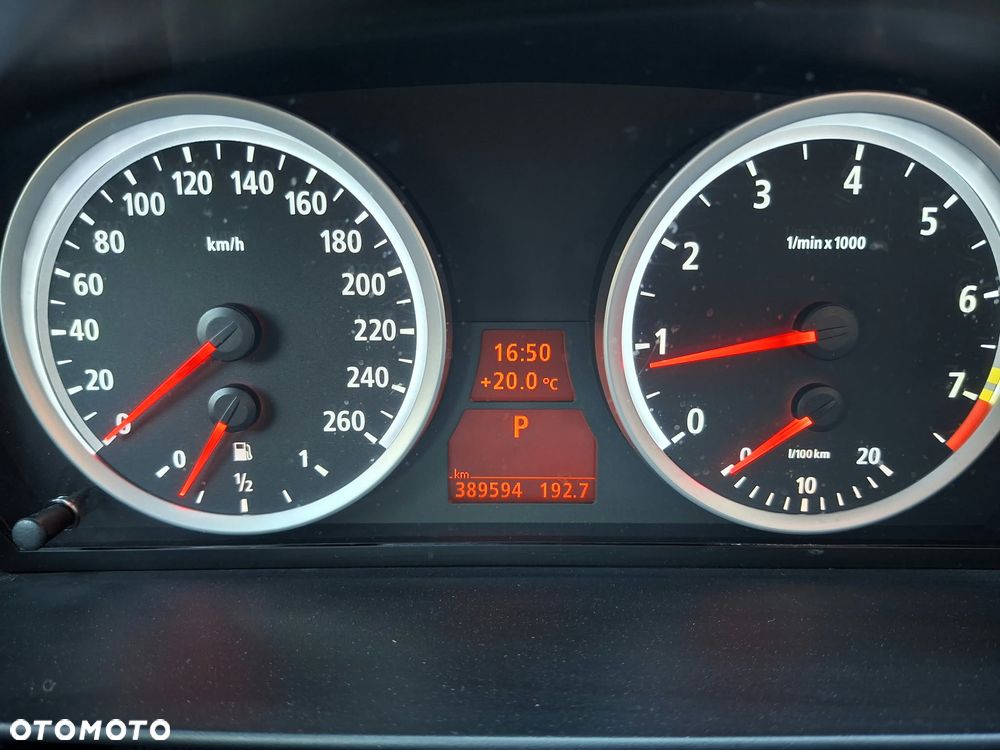 BMW Seria 5 - 14