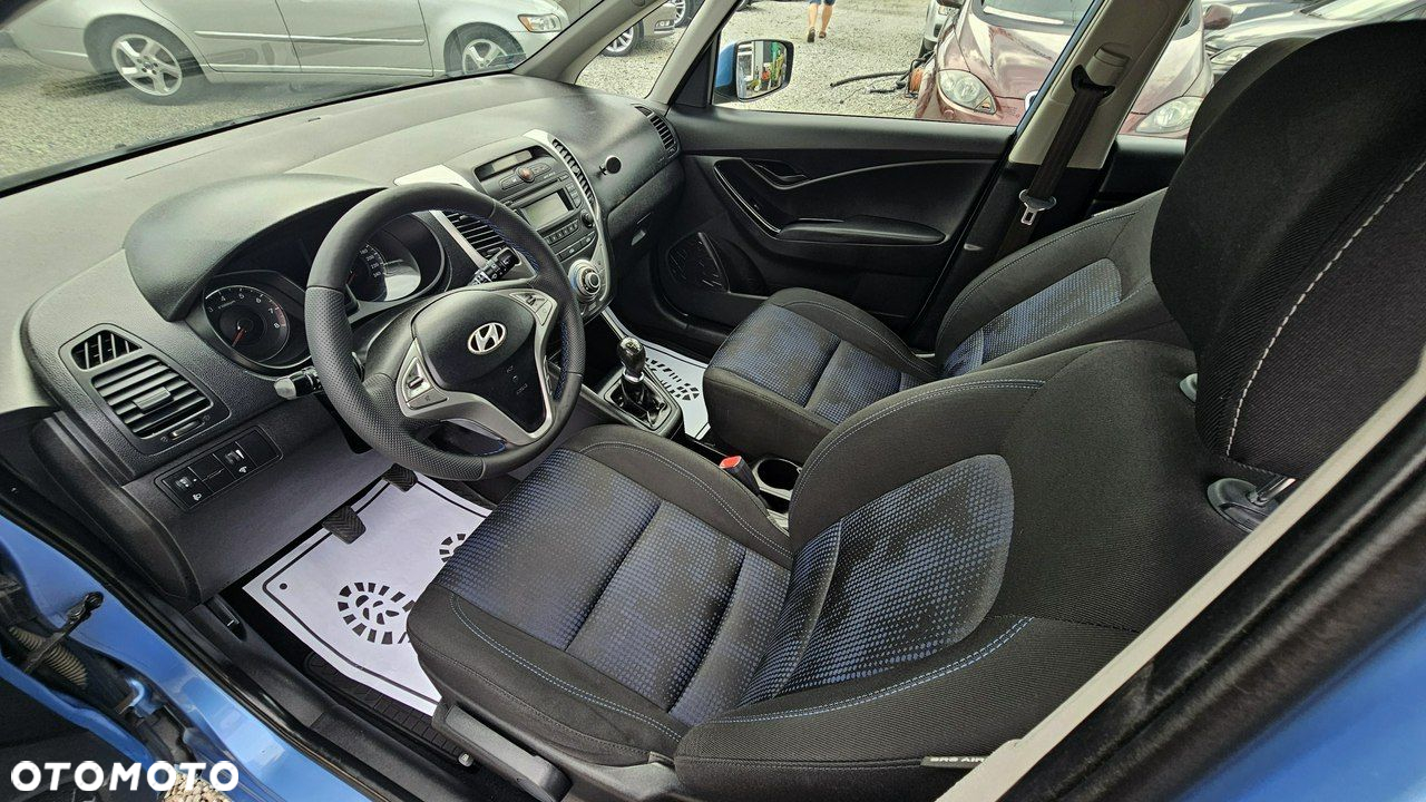 Hyundai ix20 - 27