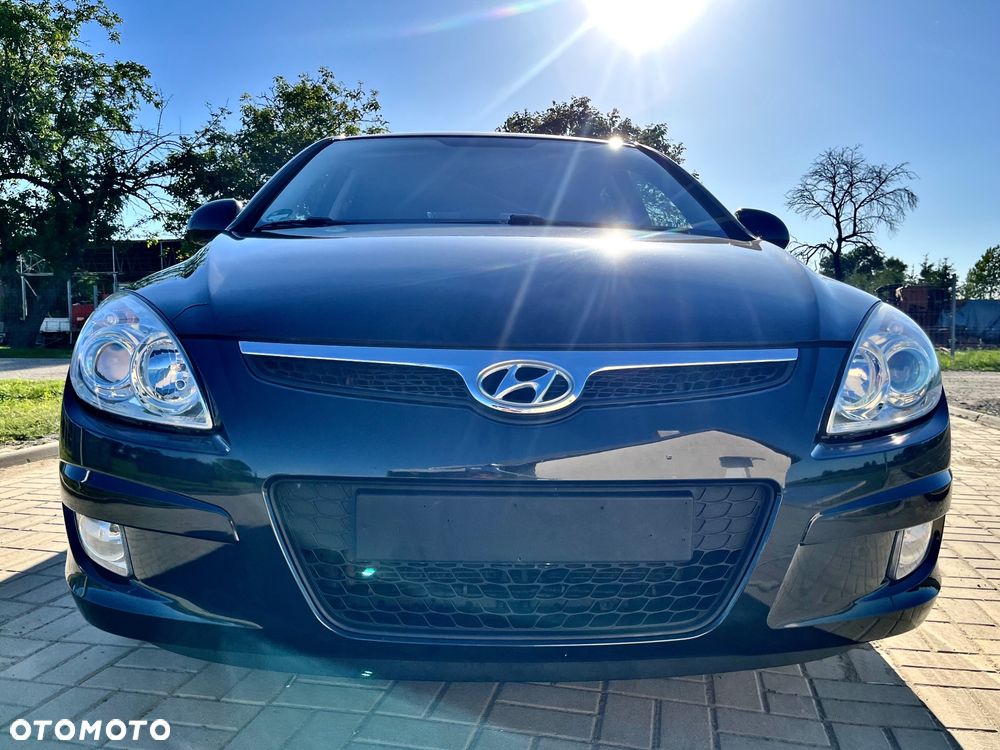 Hyundai i30 1.6 Premium - 8