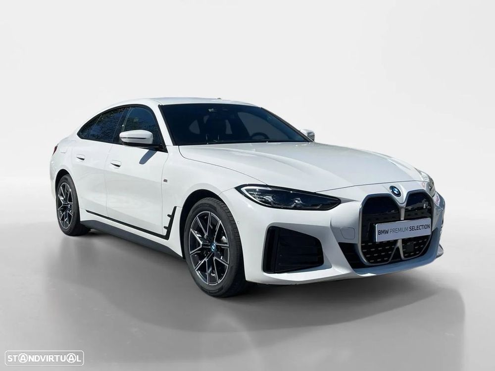 BMW i4 eDrive35 Desportiva M - 8