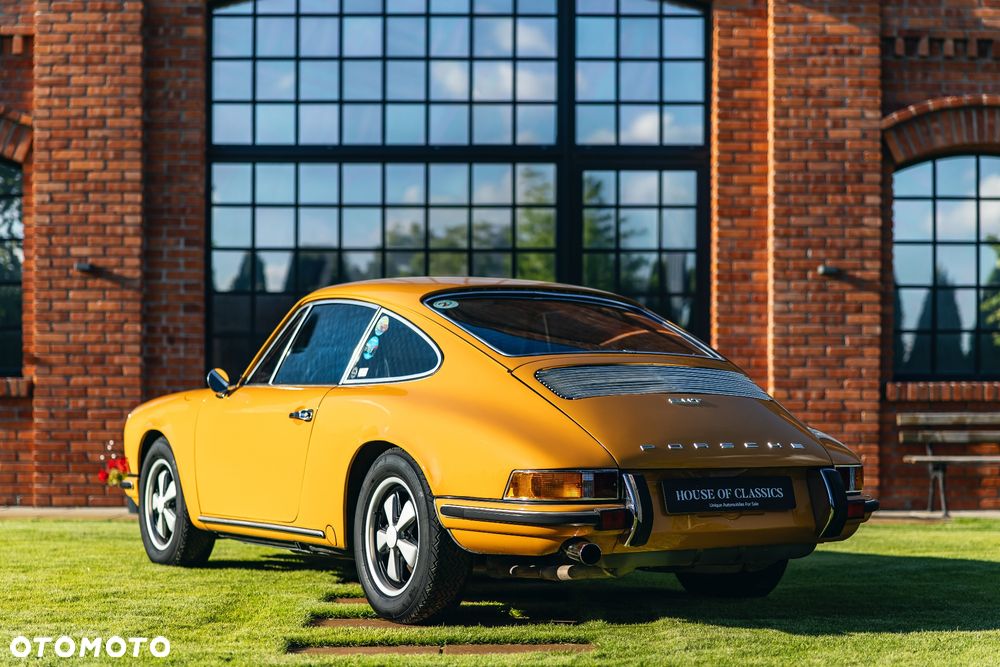 Porsche 911 - 10