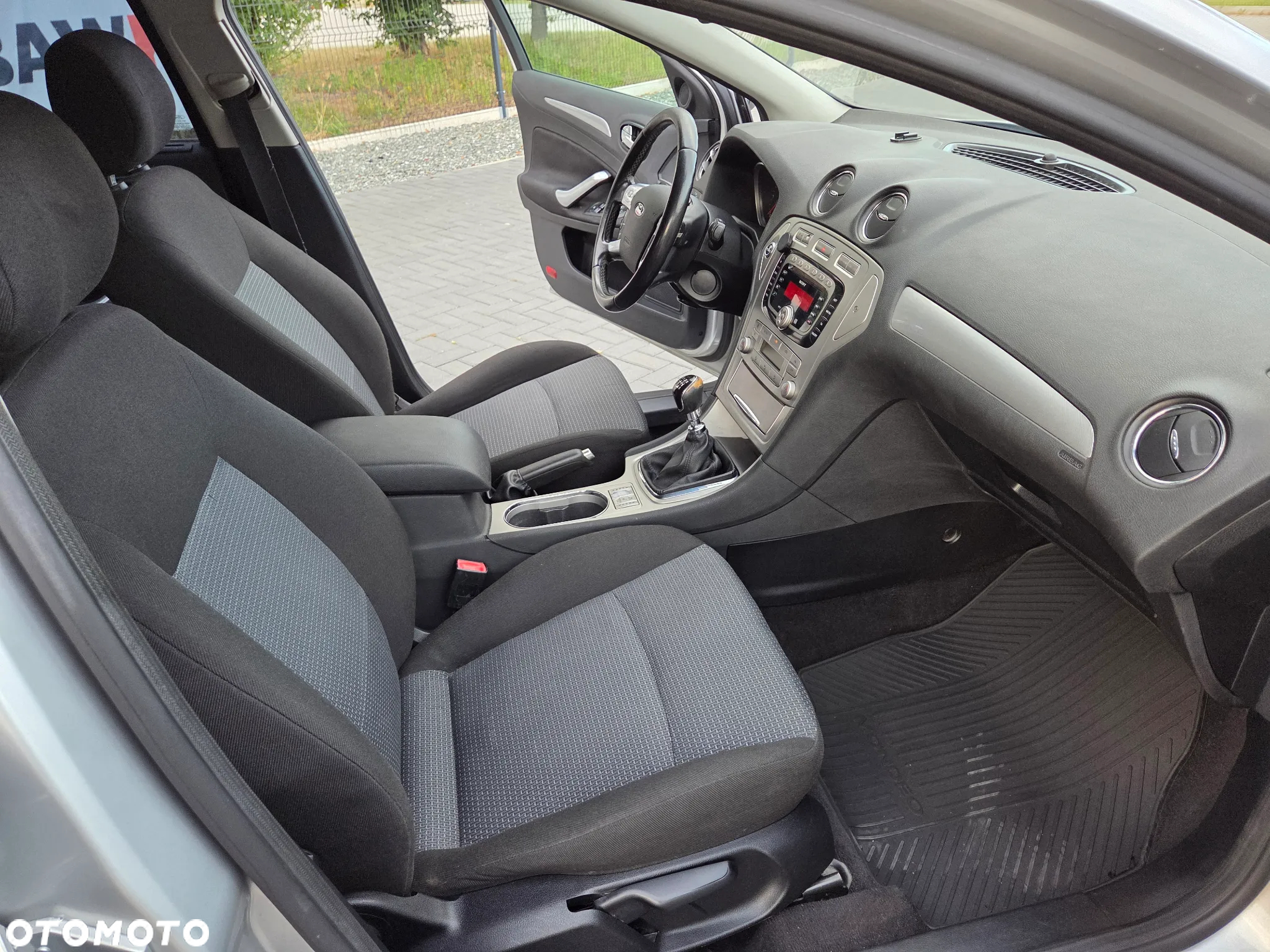 Ford Mondeo 2.0 TDCI Titanium - 12