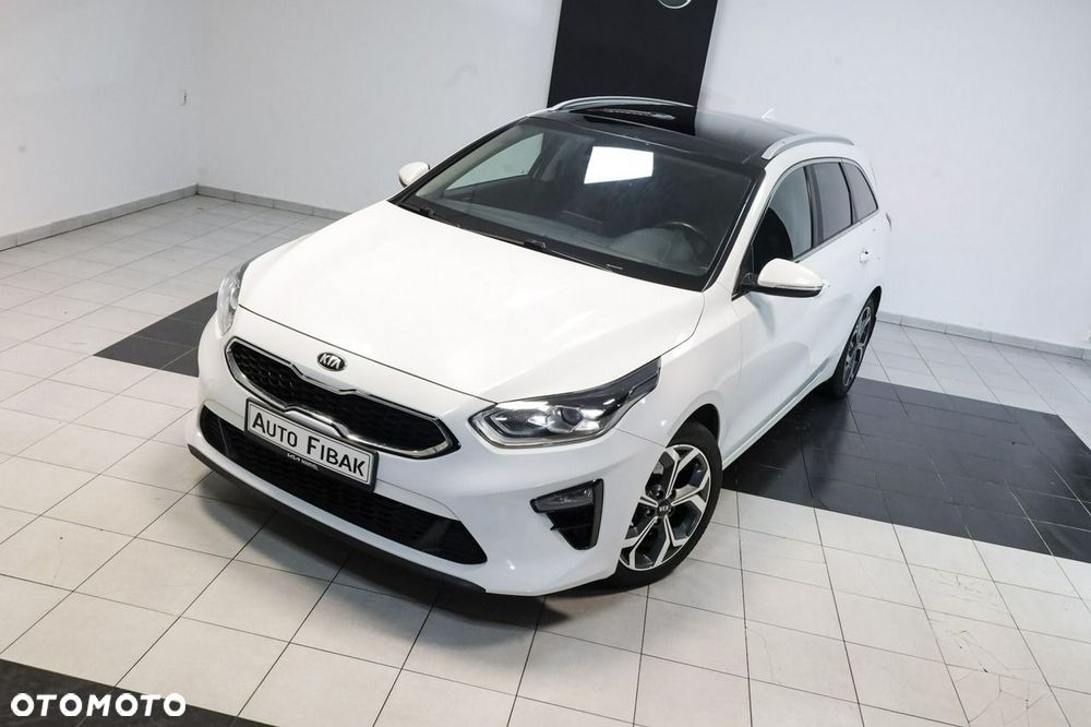 Kia Ceed 1.4 T-GDI L Business Line - 2