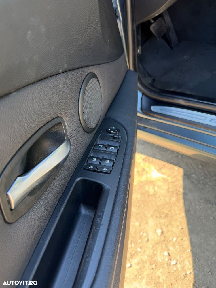 BMW Seria 5 523i Aut. - 10