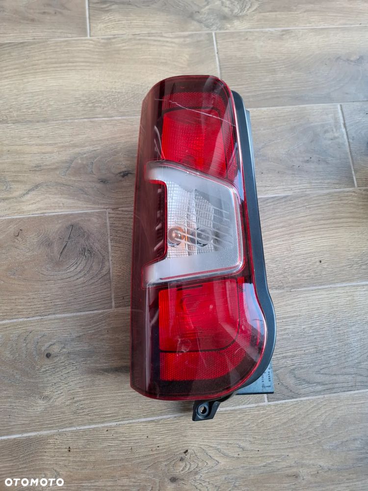 Belingo Partner Combo lampa tylna 9819235880 - 1