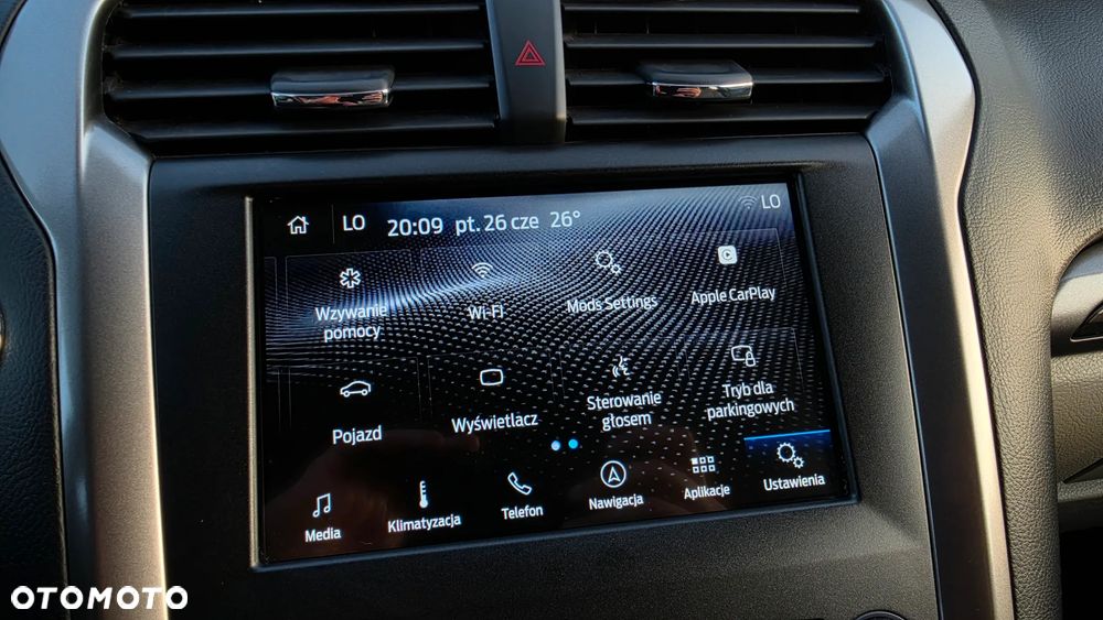 Ford Fusion 2.0 EcoBoost Titanium - 36