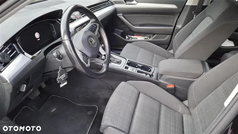 Volkswagen Passat 1.5 TSI EVO Business DSG - 11