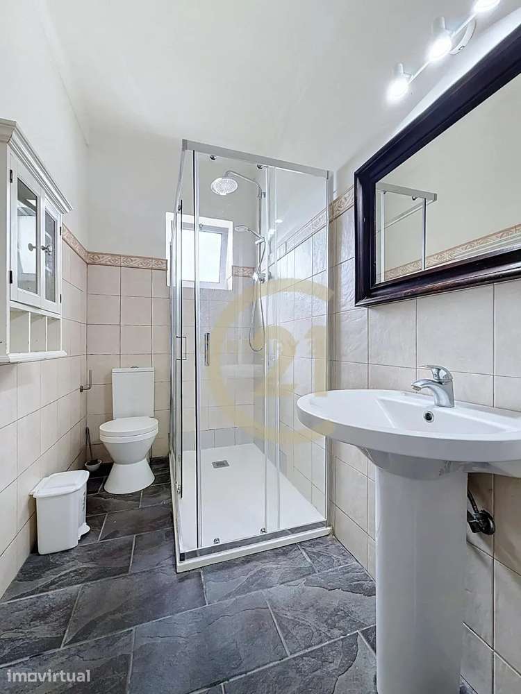 Apartamento T3 com na Praia da Vitória - Grande imagem: 2/19
