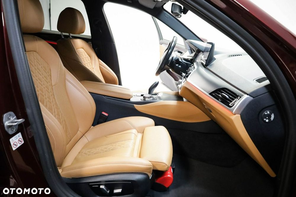 BMW Seria 5 - 27