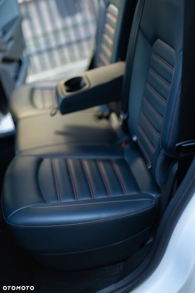 Ford Edge - 7