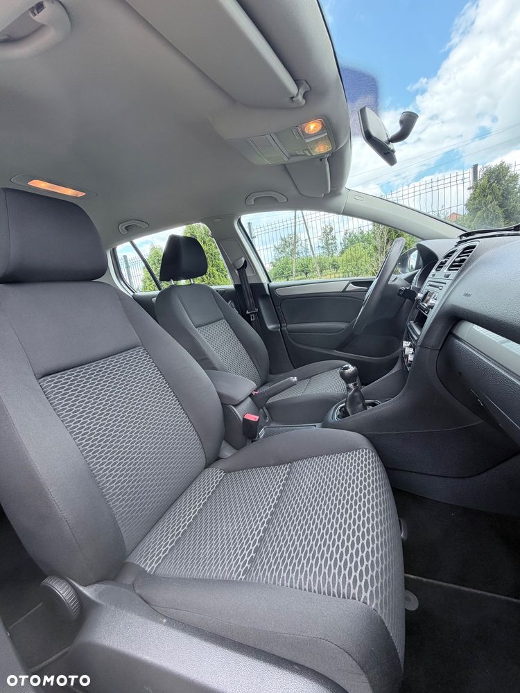 Volkswagen Golf 1.6 Team - 9